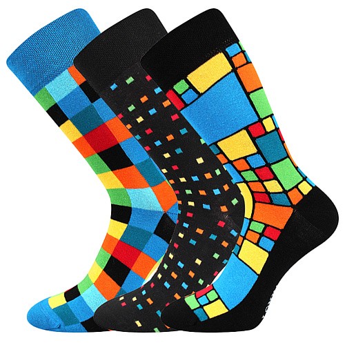 DIKARUS veselé bavlněné barevné ponožky Lonka - KOSTKY